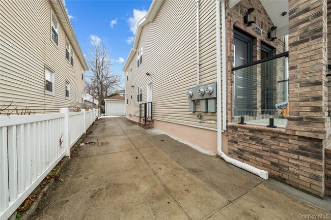 Building Photo - 245-33 147th Rd