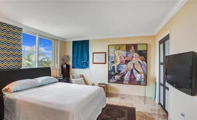 Bedroom - 2400 NE 9th St