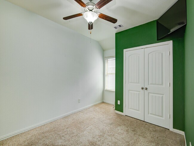 Building Photo - 1346 Tee Time Ct