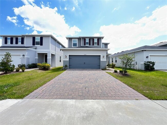 Building Photo - 2746 Sanctuary Dr