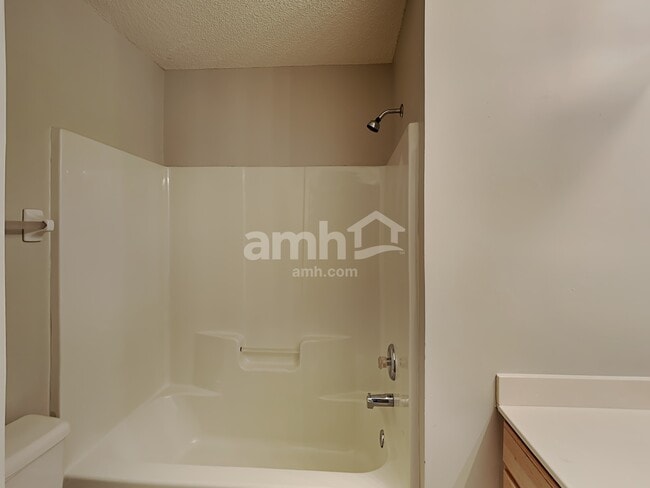 Building Photo - 7537 Sparkleberry Dr