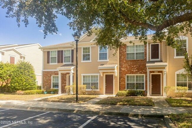 Building Photo - 8087 Summerside Cir