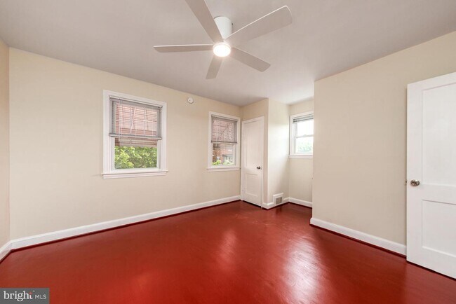 Building Photo - 548 Foxhall Pl SE