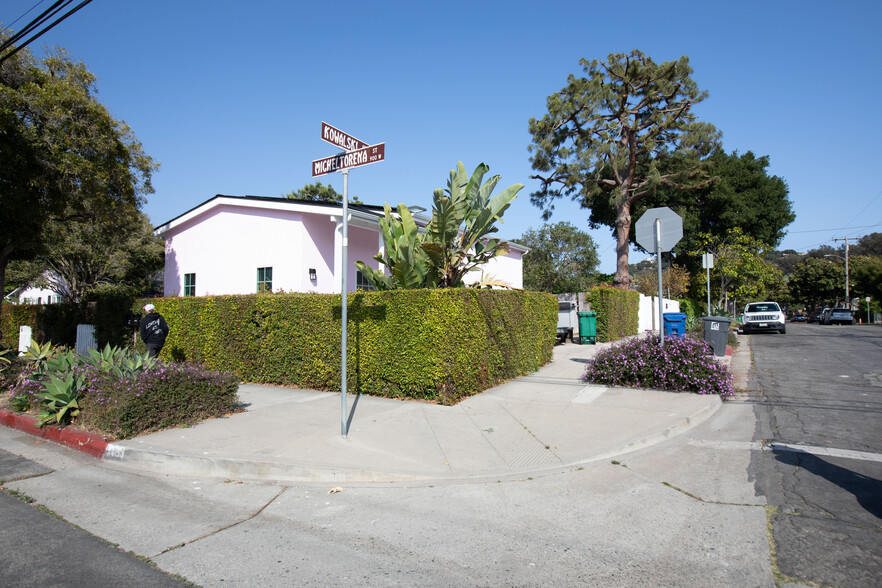 Building Photo - 1435 Gillespie St