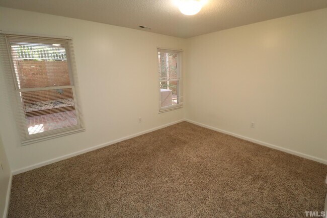 Building Photo - 510 Springfork Dr