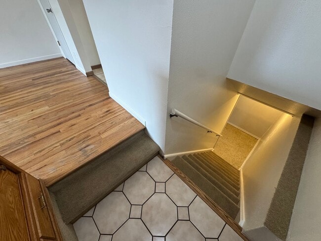 Building Photo - Spacious 3-Bed, 2-Bath Home with Included ...