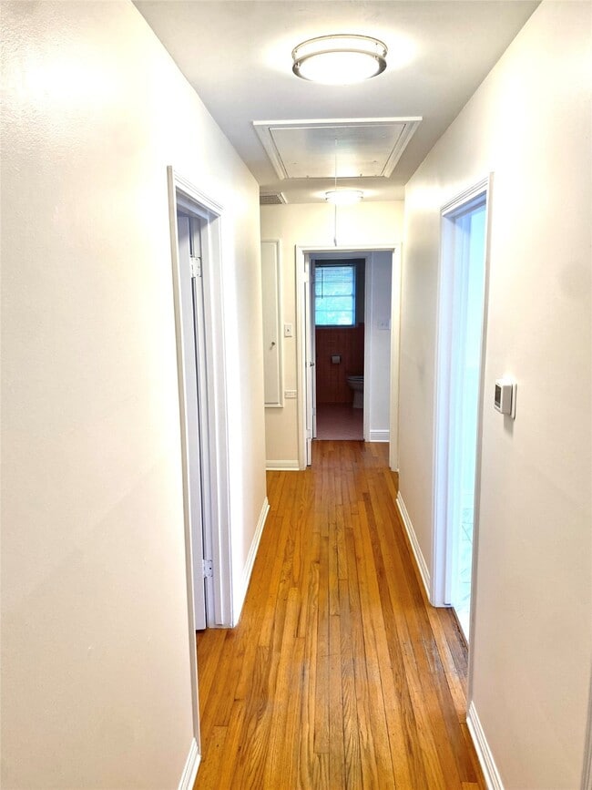 Building Photo - 4329 Kinglet St