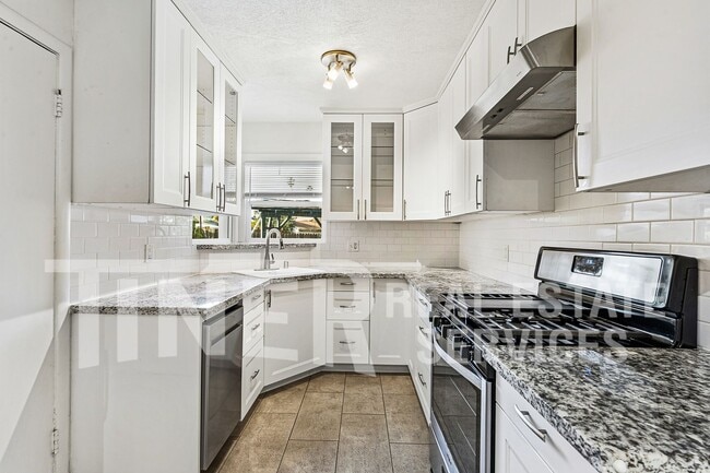 Building Photo - 2416 60th St