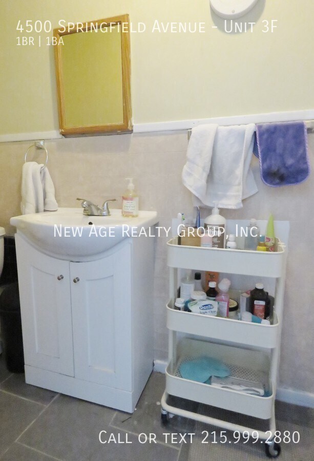 Building Photo - 4500 Springfield Ave