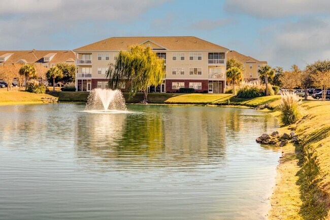 Building Photo - 6203 Catalina Dr