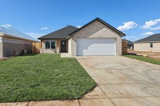 Building Photo - 8904 Oakleaf Ct