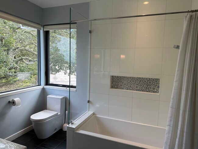 Building Photo - 16209 Maya Way