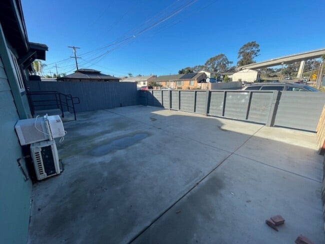 Building Photo - 1314 Scott Dr