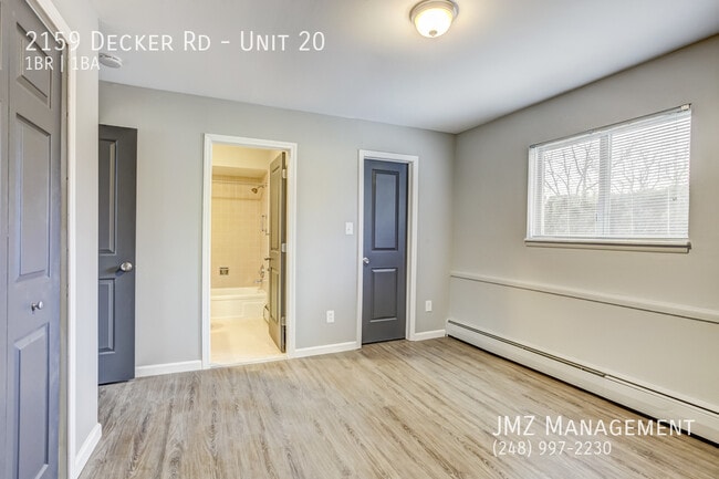 Building Photo - 2159 Decker Rd
