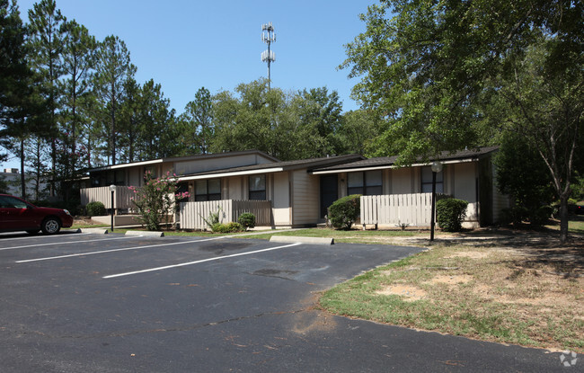 Building Photo - Glenwood Village