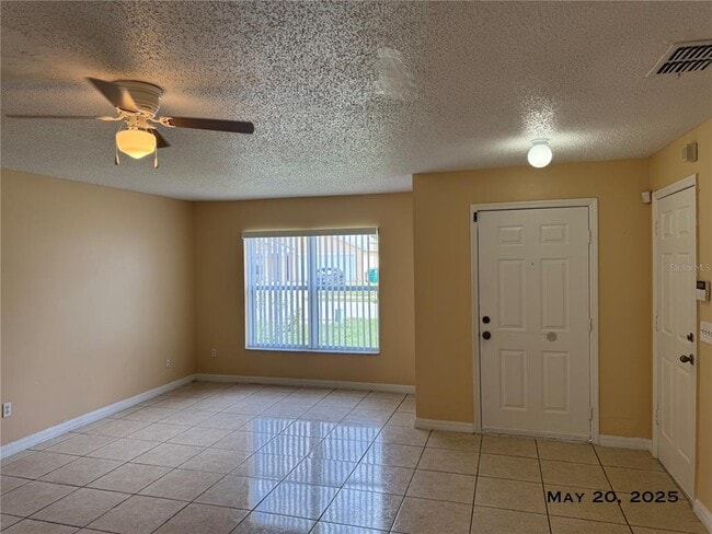 Building Photo - 5083 Luna Negra Dr