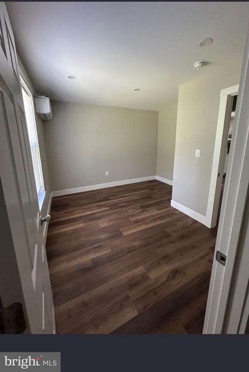 Building Photo - 26 Pacific Ave