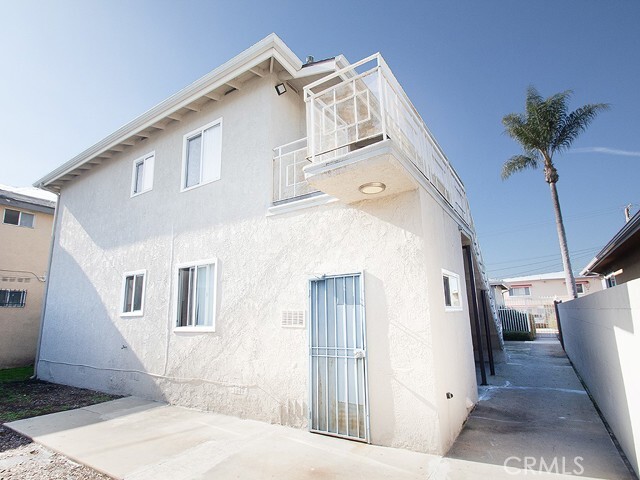 Building Photo - 12536 Oxford Ave