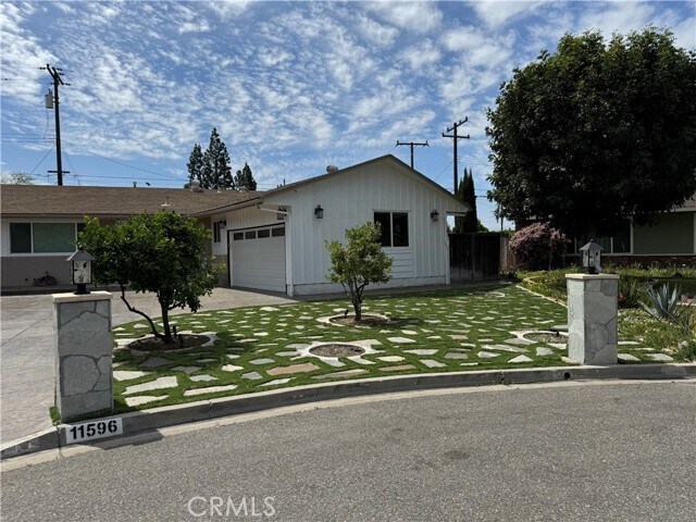 Primary Photo - 11596 Bart Dr