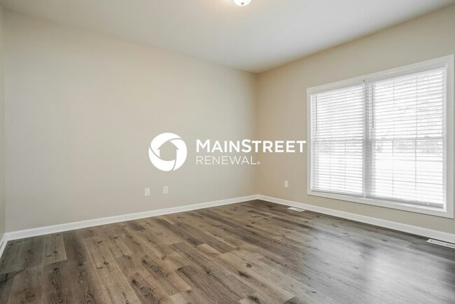 Building Photo - 4 Bedroom Pet-Friendly Home in Durham, NC with Main Street Renewal