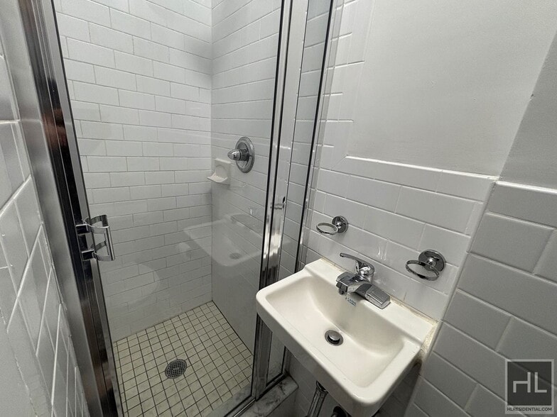 Building Photo - WEST 58 STREET