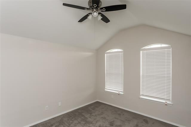 Building Photo - 9804 Crocker Dr
