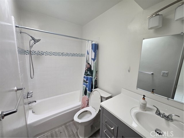 Building Photo - 1528 Berkeley St