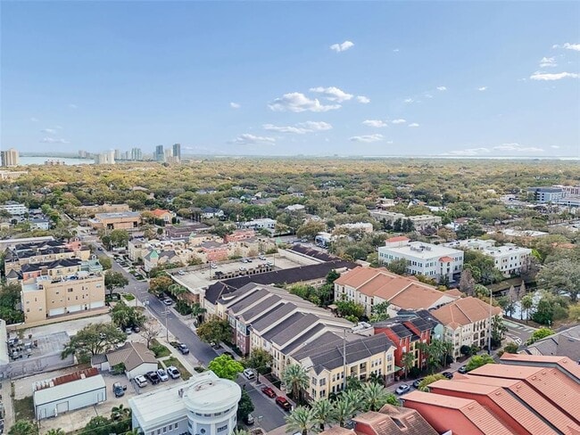 Building Photo - 501 S Moody Ave