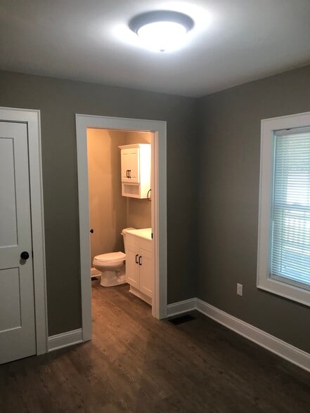 Rear Bedroom - 415 Ogburn St