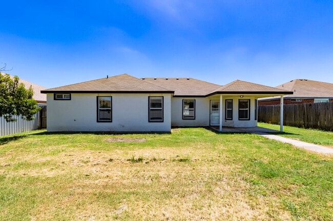 Building Photo - 4501 Jake Spoon Dr