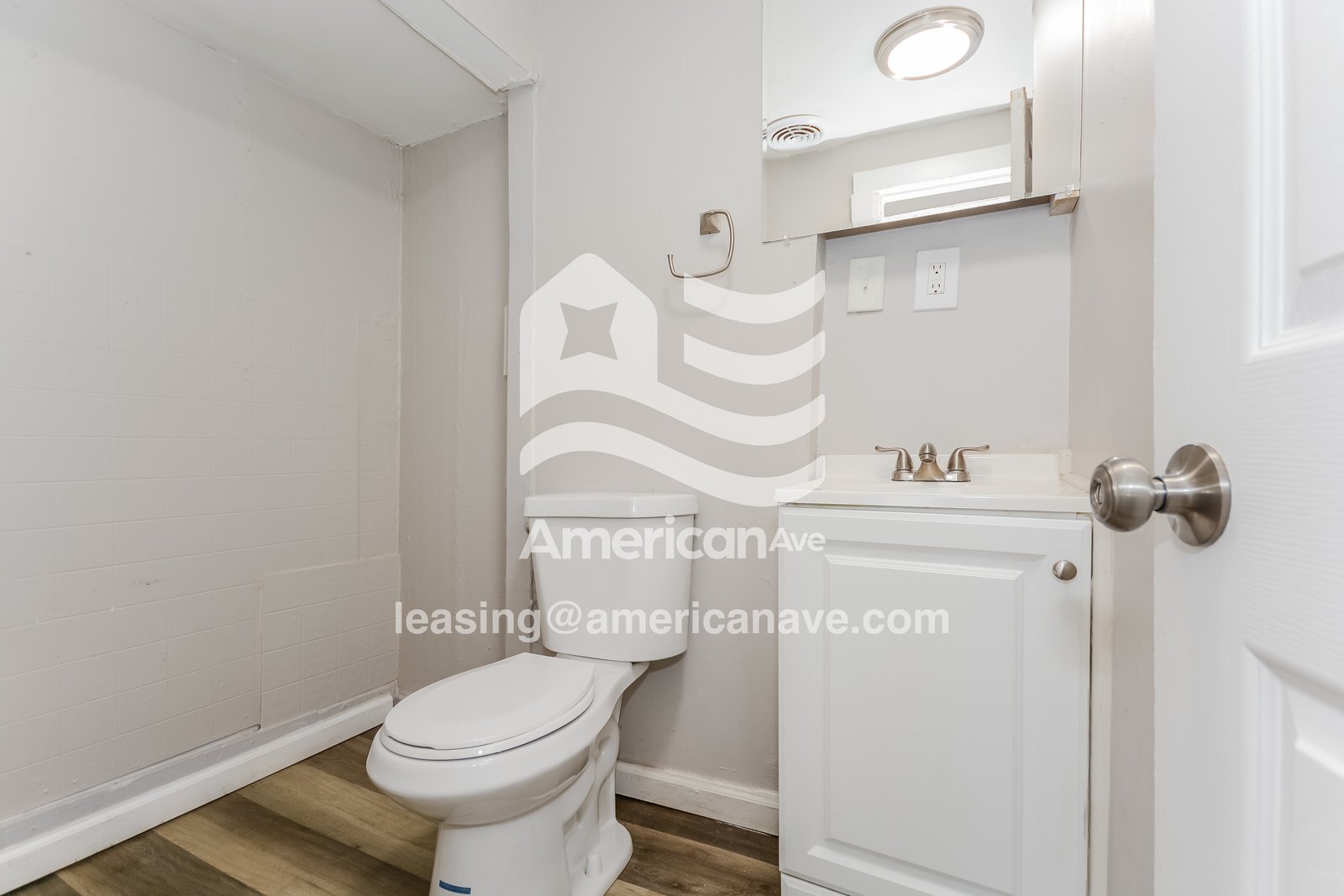 Building Photo - 4001 Grand Ave