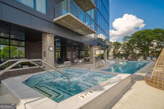 Building Photo - 788 West Marietta St NW