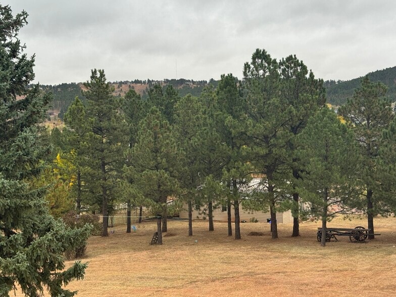 Building Photo - 4889 Vista Hills Dr