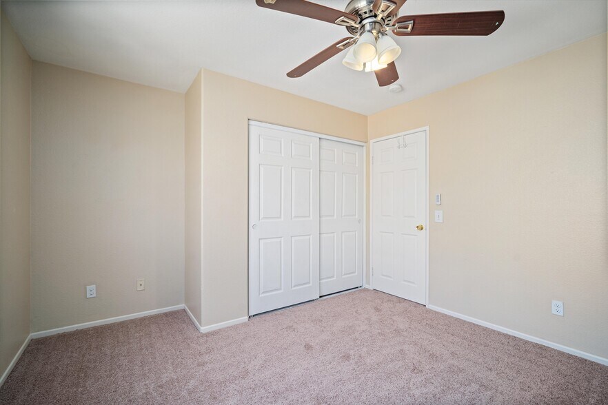 Building Photo - 26426 Mare Ln