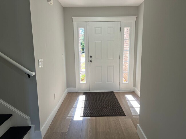 Building Photo - Remodeled Home with Excellent Location and Privacy - The Traditions