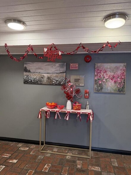 Building Photo - 2425 Purdue Ave