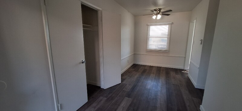 Building Photo - 11028 1/2 Strathmore Dr