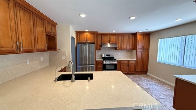 Building Photo - 955 Longview Dr