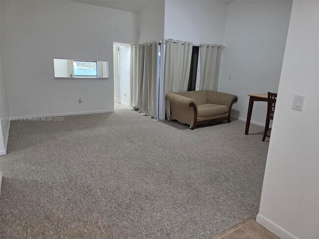 Building Photo - 1500 Jefferson Dr