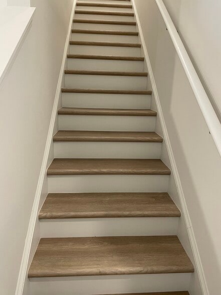 Building Photo - 102 Smithwood Dr