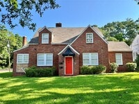 Building Photo - 105 Arlington Rd