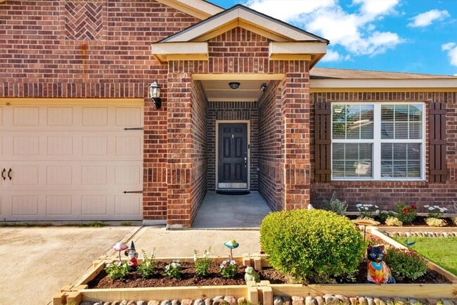 Building Photo - 316 Shoshone Ridge Dr