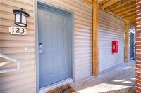 Building Photo - 414 Delaware Ave