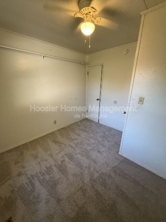 Building Photo - 7346 E 54th St