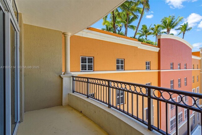 Building Photo - 3232 SW 22nd Terrace