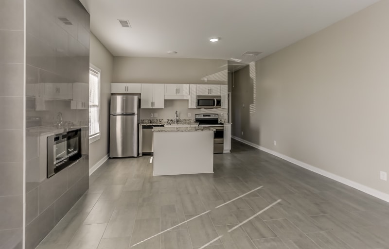 Building Photo - 1926 Southern Ave