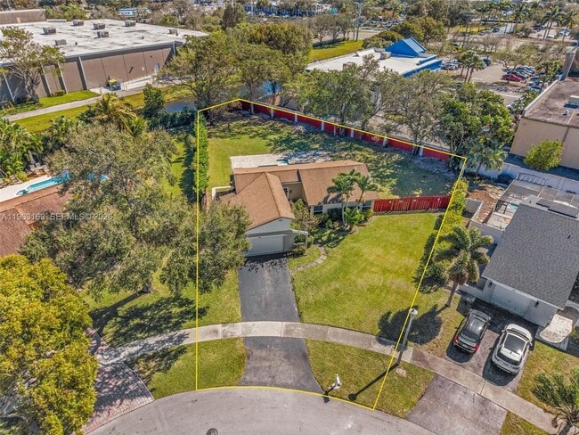 Building Photo - 3802 NW 1st Pl