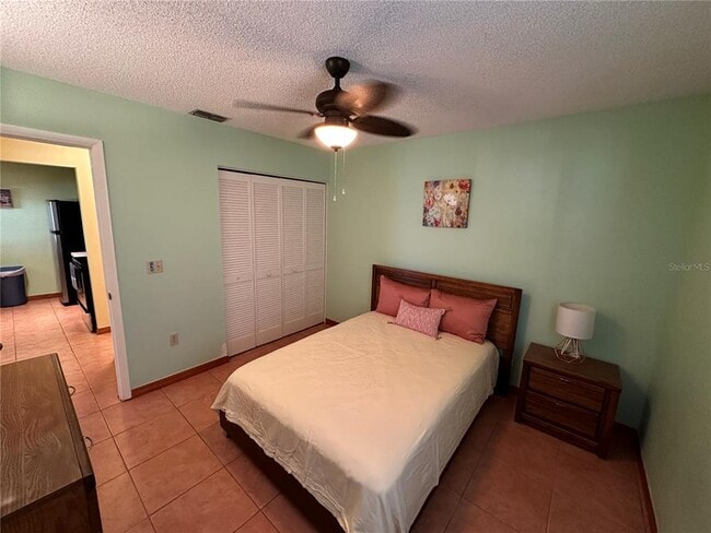 Building Photo - 3840 59th Ave W