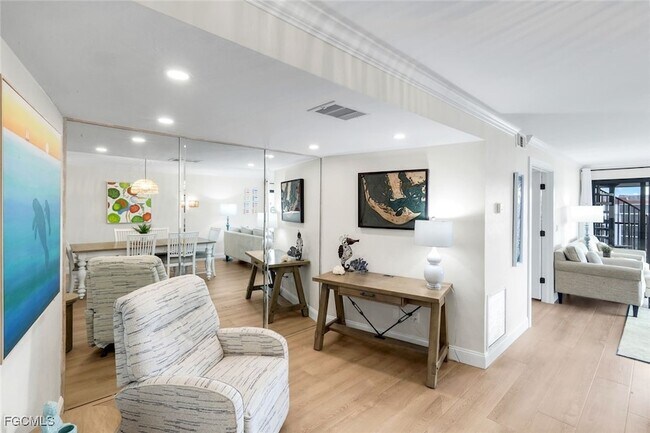 Building Photo - 2445 W Gulf Dr