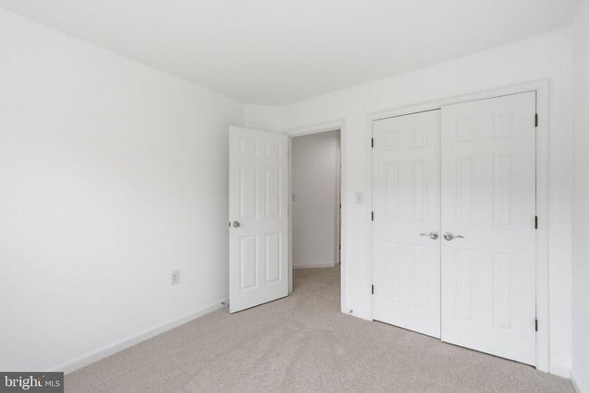 Building Photo - 4067 Fountainside Ln